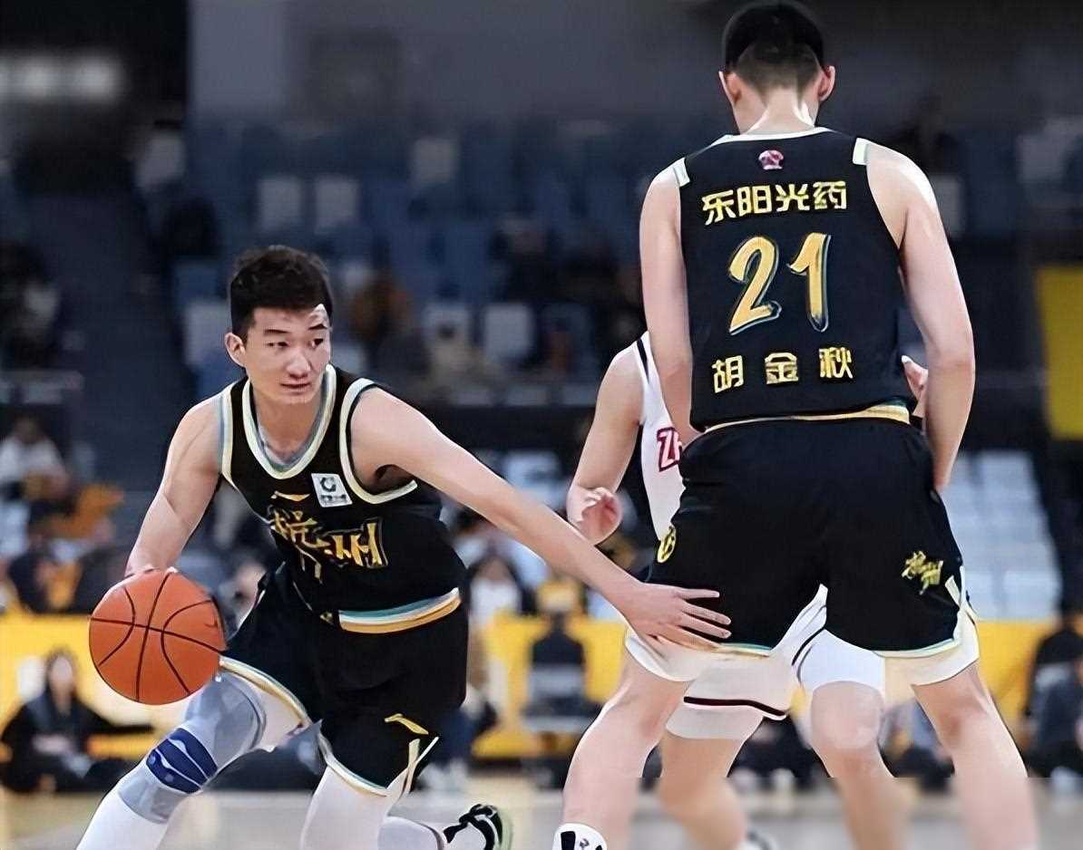 cba赛后季：广东顺利取胜，冲击总冠军大有希望